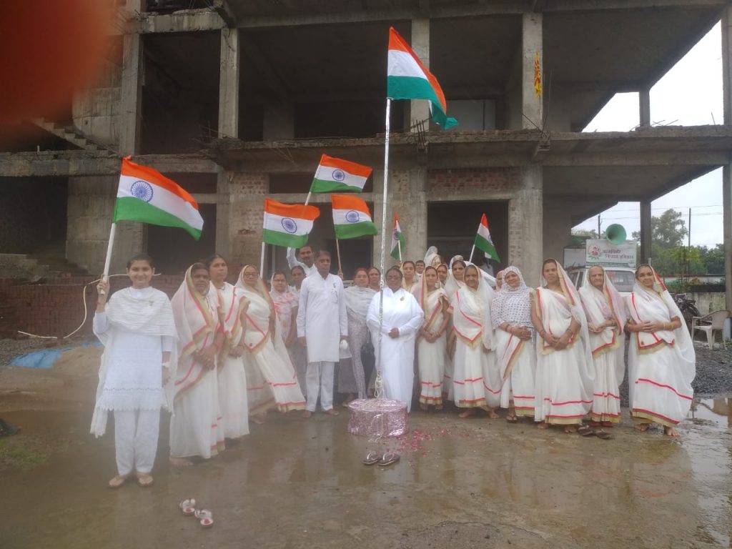 ब्रह्मा कुमारीज गाडरवारा -स्वतंत्रता दिवस पर निकाली गई भव्य तिरंगा शोभायात्रा